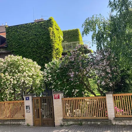 Hanspaulka 아파트